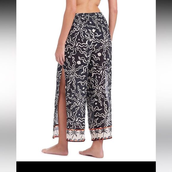 Sanctuary Side-Slit Pull On Pants - Picture 5 of 5